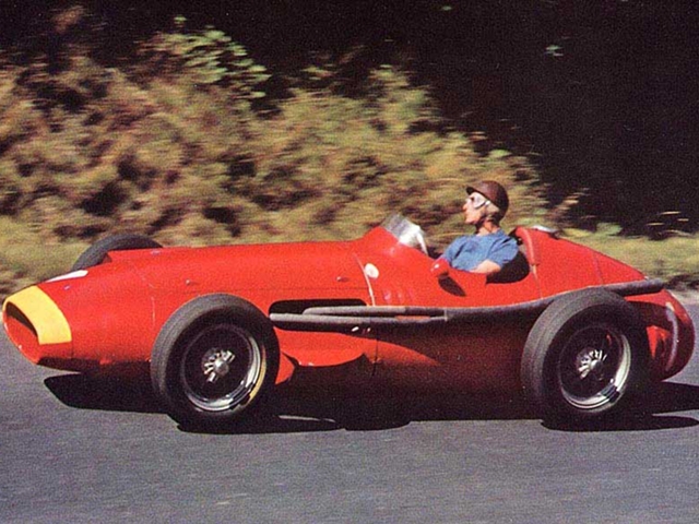 Juan Manuel Fangio y la Ferrari 250