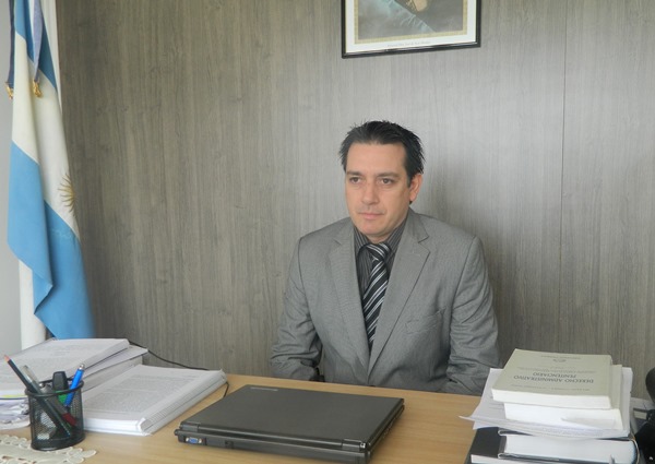Diego Vernaz , Director del Servicio Penitenciario de Tierra del Fuego, 