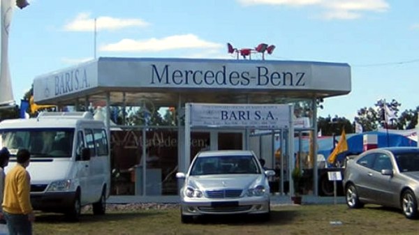 Mercedes Benz