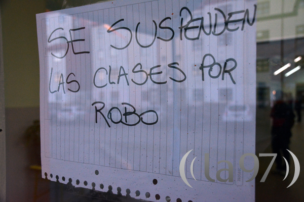 escuela2_cartel