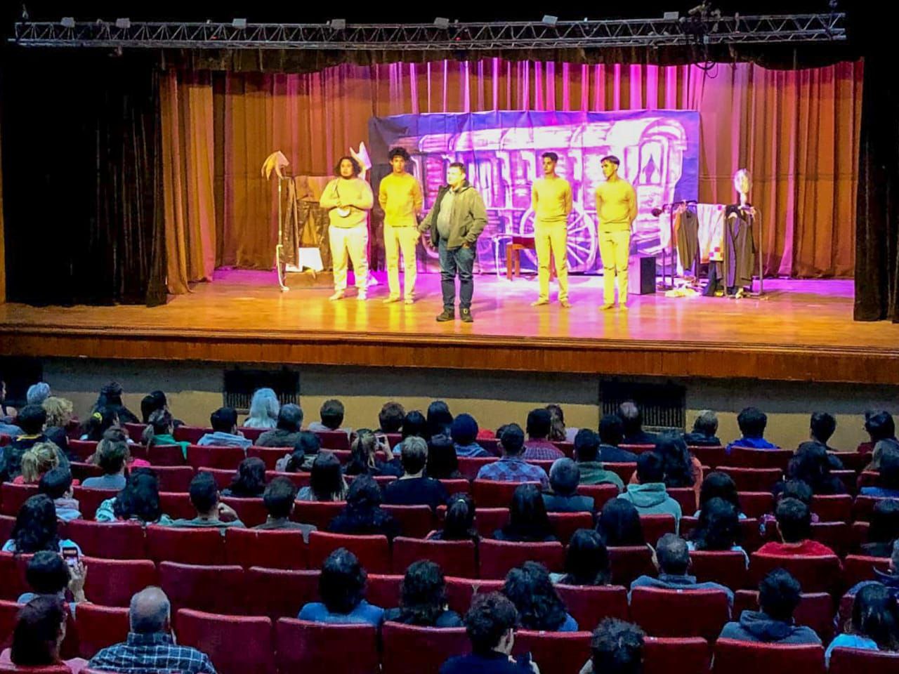 Más de mil vecinos disfrutaron del ciclo Teatro en Verano