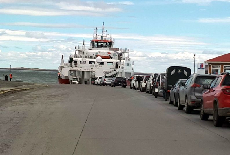 barcaza tabsa ferry primera angostura