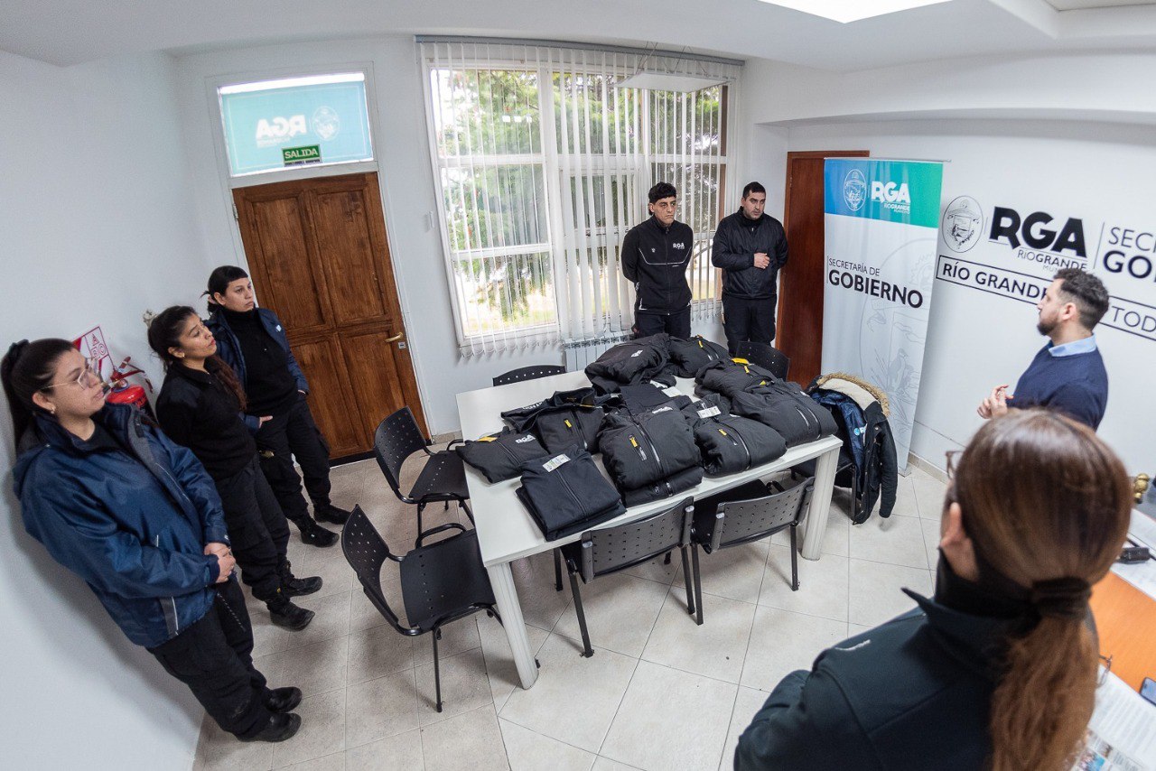 nuevo equipamiento a inspectores de transporte pÚblico y privado