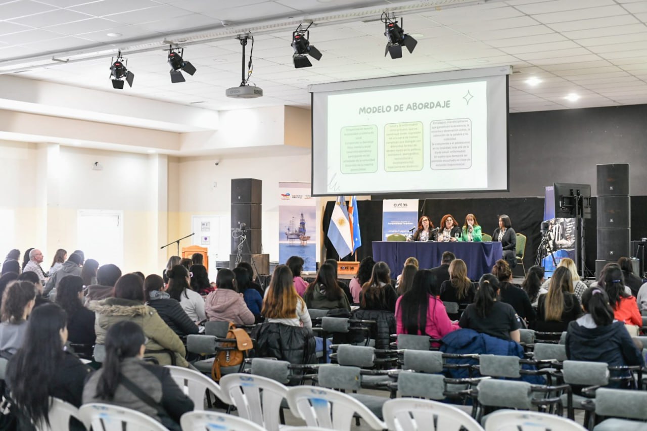 El Cent 35 inició las jornadas de Salud Mental e Inclusión Social