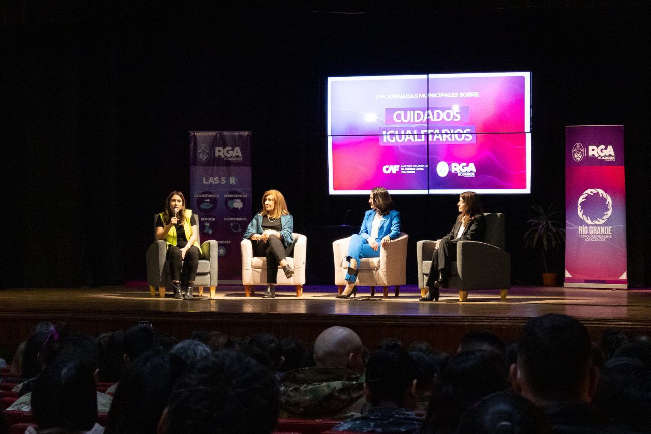 «Hablar de cuidados igualitarios es un acto de resistencia»