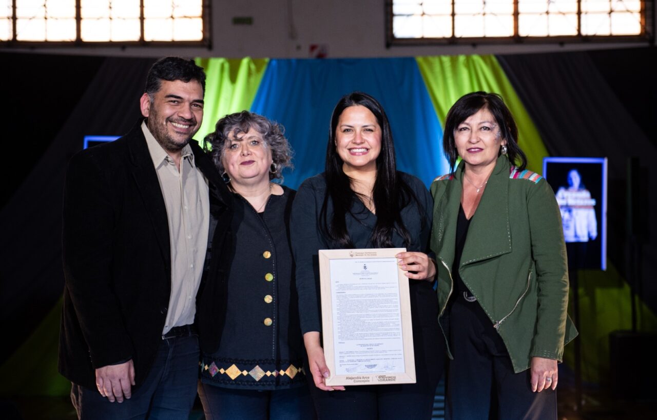 La concejal Arce distinguió la 2° Edición «Creando con Retazos»