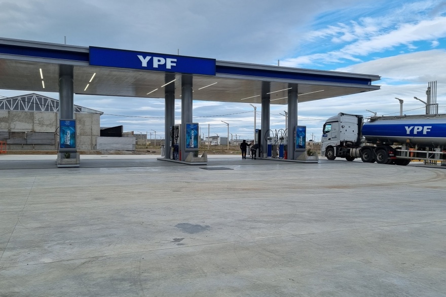 YPF bajó el precio de la nafta en Río Grande