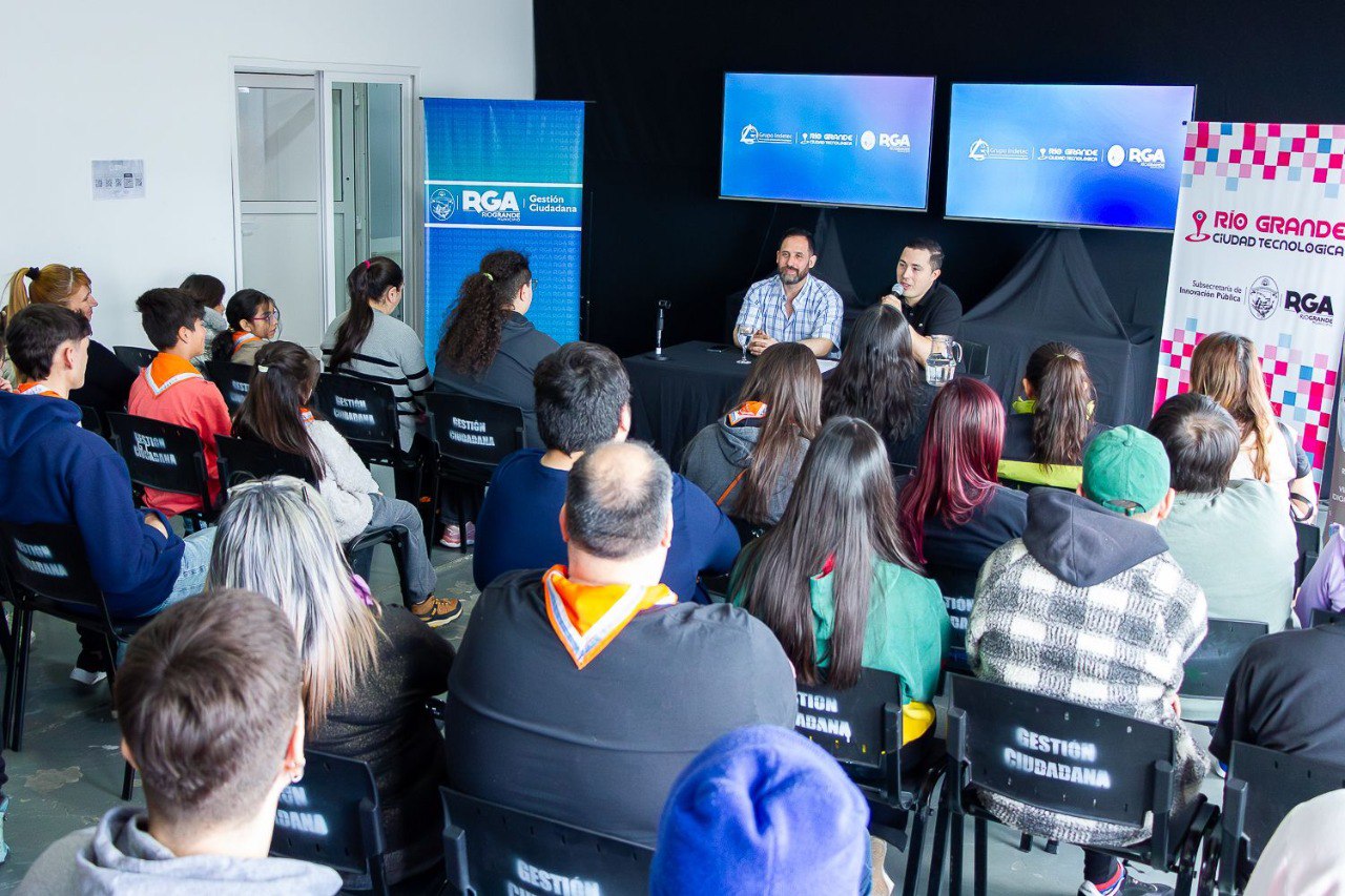 Convenio con la Academia INDETEC para ser sede de la liga nacional de robótica