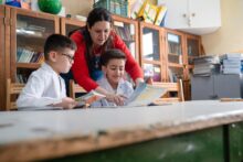 educaciÓn escuela maestra estudiantes