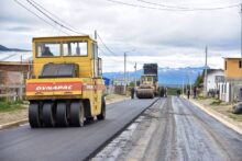 nuevas calles pavimentadas para los vecinos de tolhuin