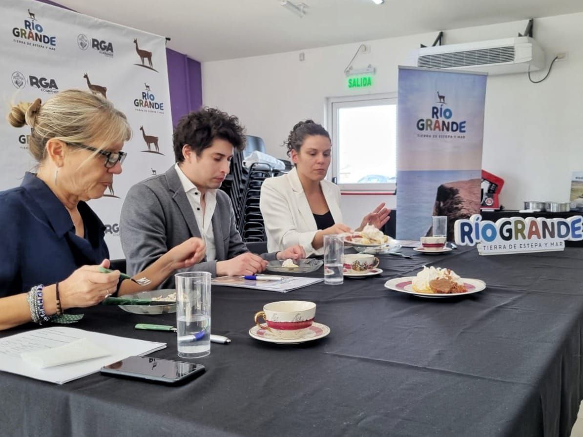 Se realizó la jornada de cocina en vivo del libro «Sabores y saberes de Estepa y Mar»