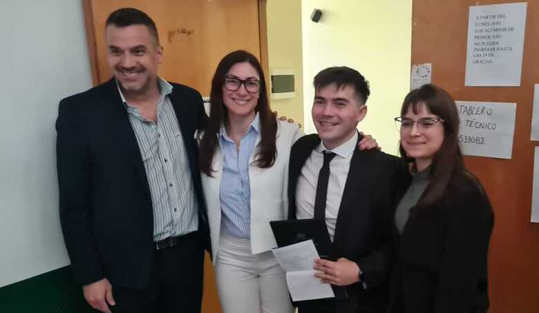 UCES graduó a cuatro nuevos abogados en Río Grande