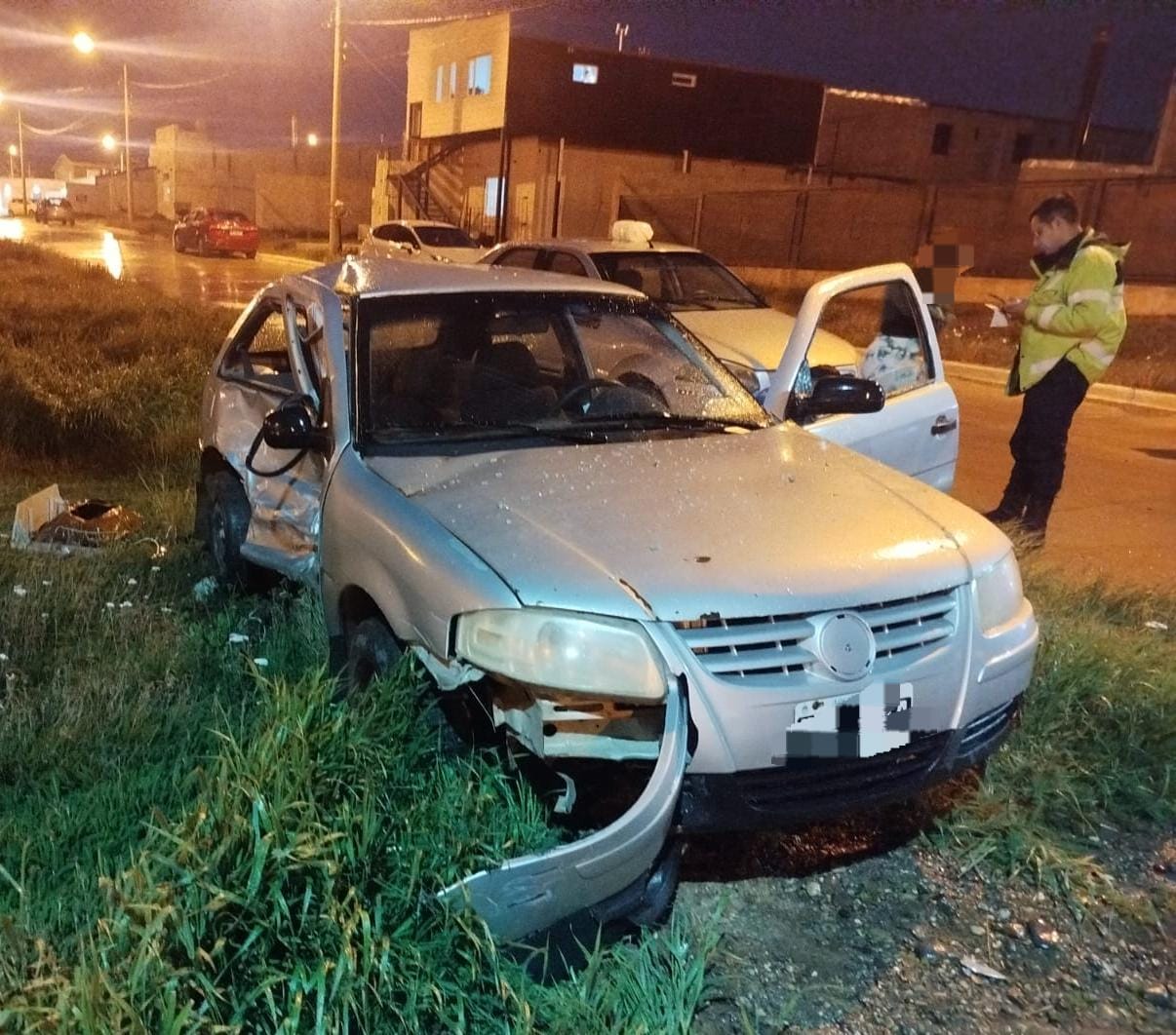 Un conductor sufrió una herida en la cabeza tras un siniestro vial