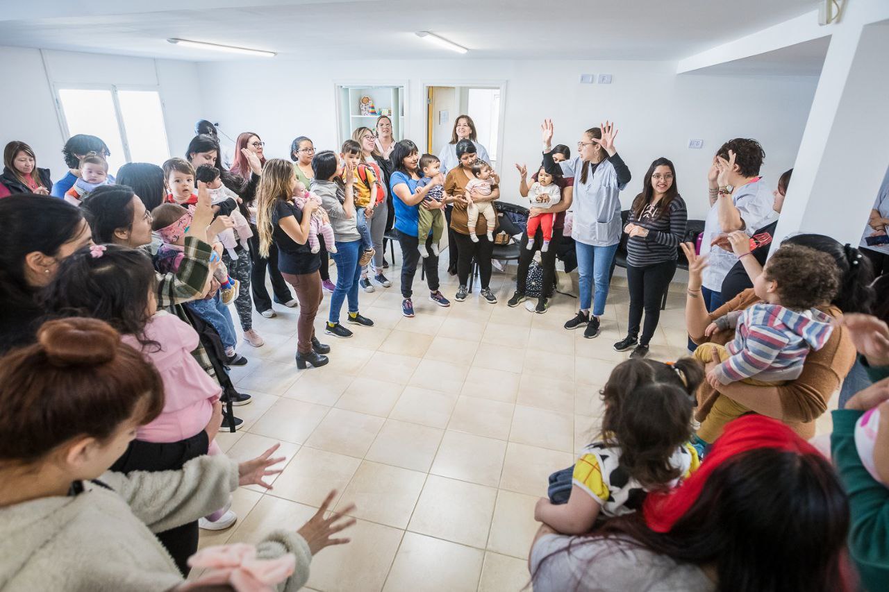 Alrededor de 200 familias participan de las actividades en Casa de María