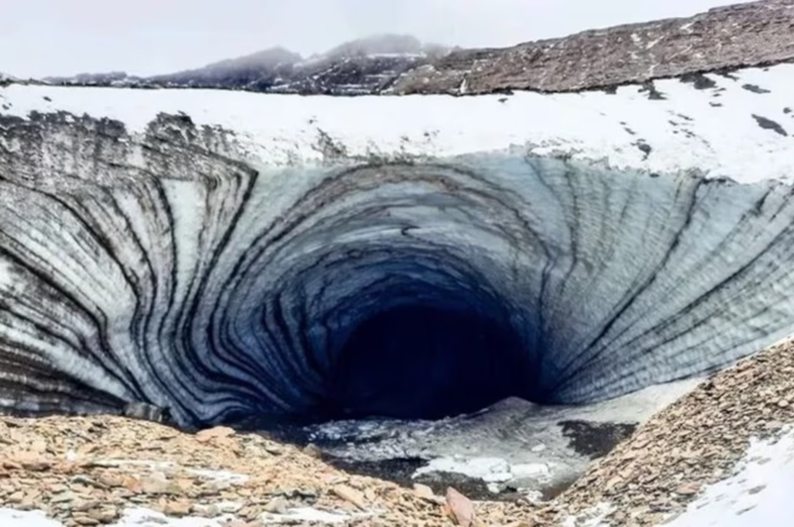 Se derrumbó la Cueva de Jimbo, monumento natural donde murió un turista en 2022