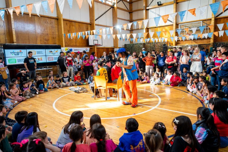 Los más chicos vivieron una tarde mágica con la llegada de los Reyes Magos