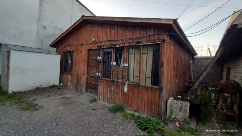 Investigan la muerte de un joven de 28 años en el casco viejo de la ciudad