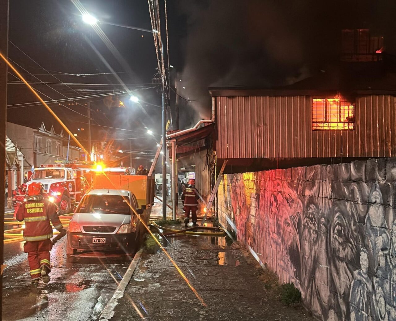 Incendio intencional en un supermercado de Ushuaia