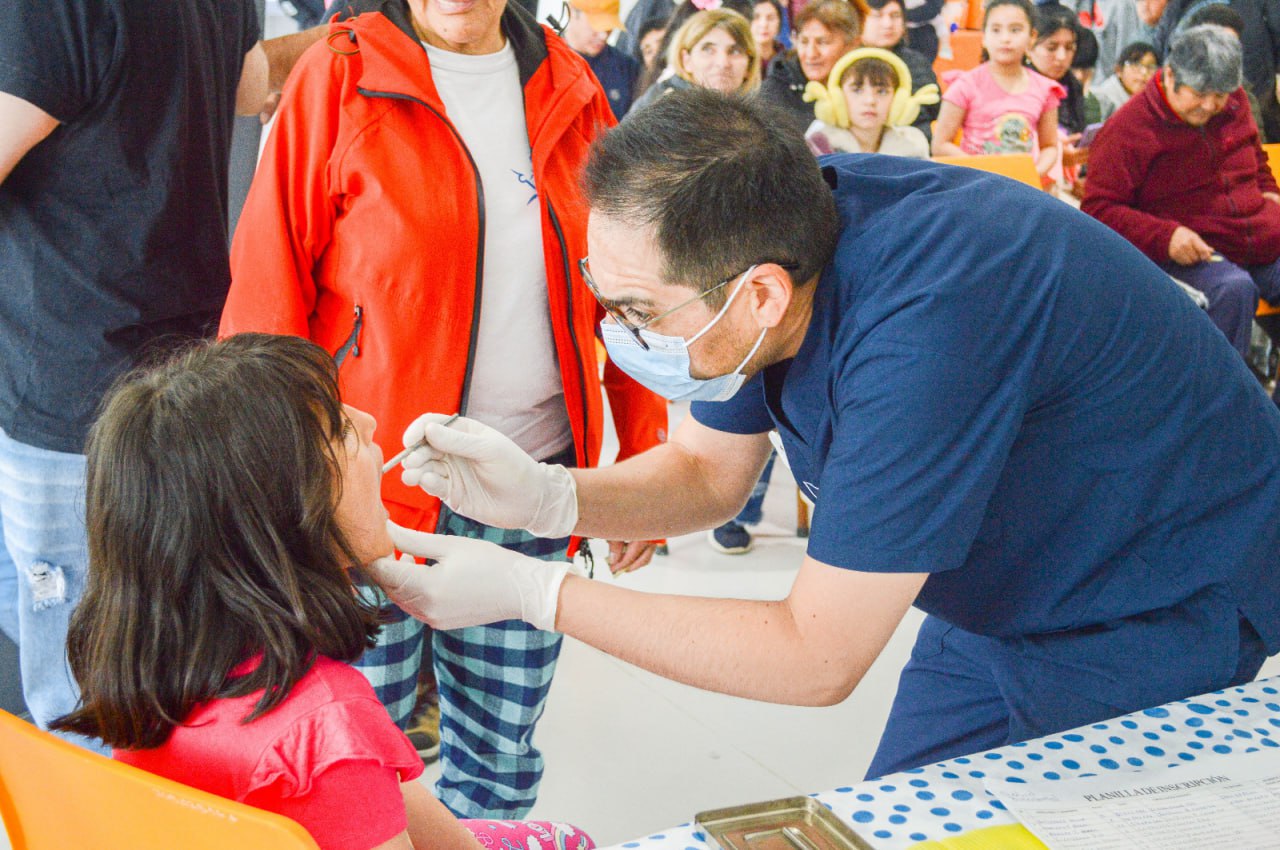 vuelta al cole” para controles de salud, bucodental, vacunas y entrega de vitamina d