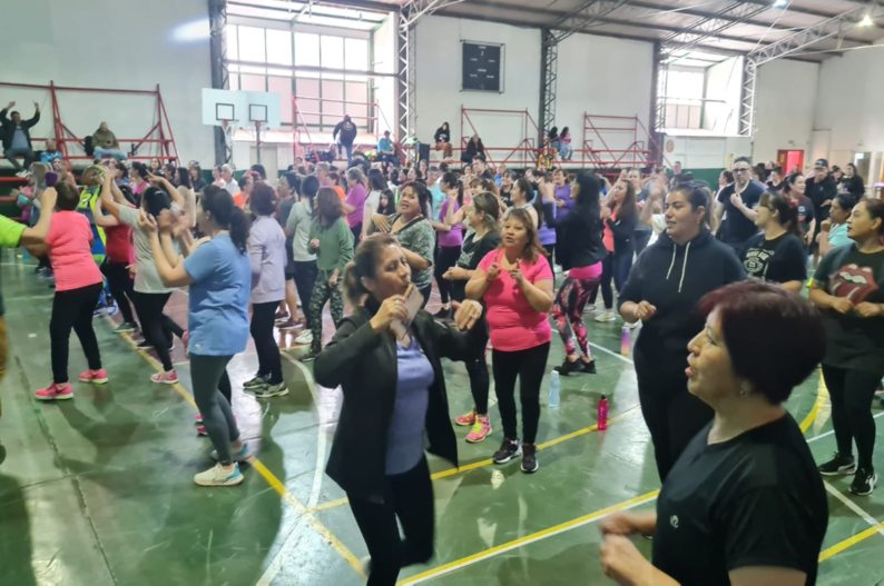 utn zumba solidaria